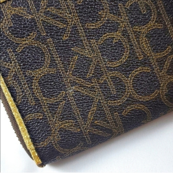 Calvin Klein Monogram Logo Continental Brown Gold Zip Around Wallet - Picture 10 of 16